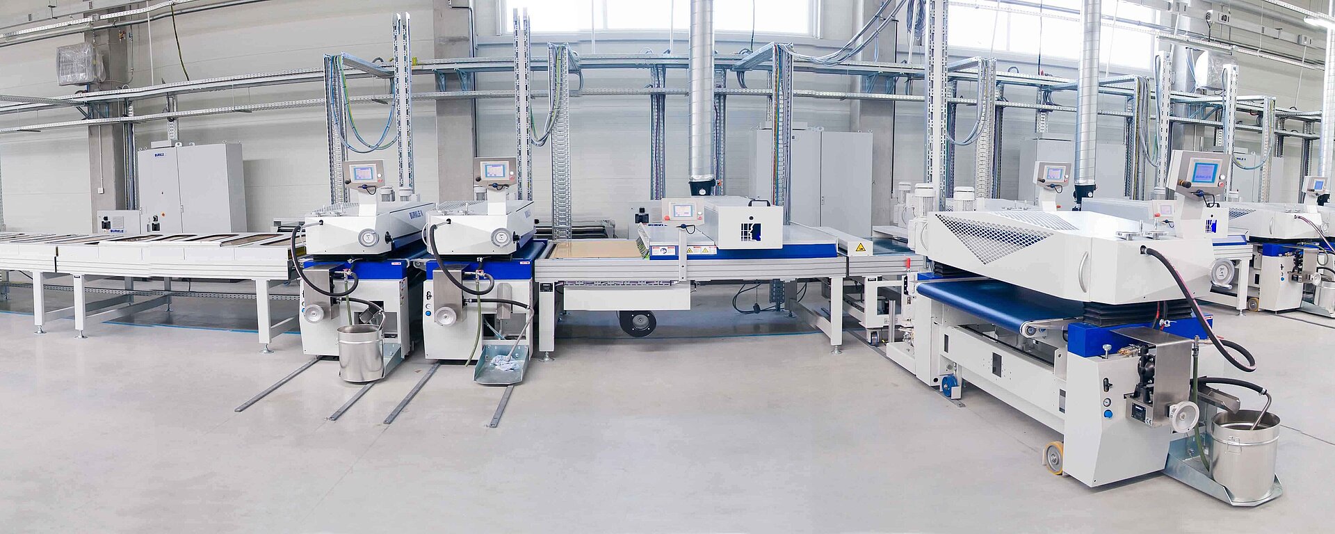 Walzlackieranlage von BÜRKLE Walzlackieranlage von BÜRKLE